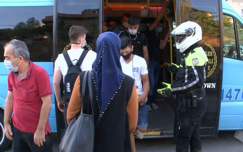 81 ilde aynı anda başladı! İstanbul'da tıka basa yolculuk tam gaz sürüyor - Resim: 3