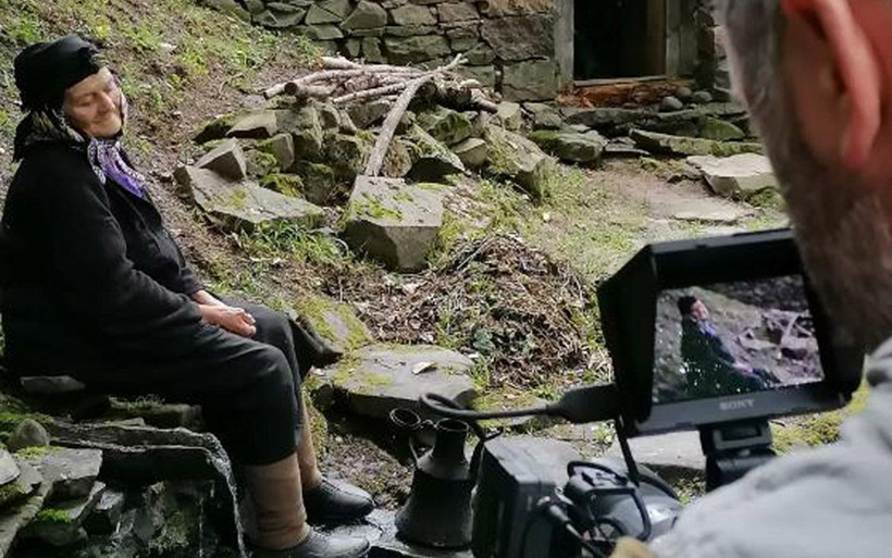 Köyüne küstü 36 yıldır yaylada yaşıyor Trabzon'da ‘Robinson Nine' belgesel oldu - Resim: 1