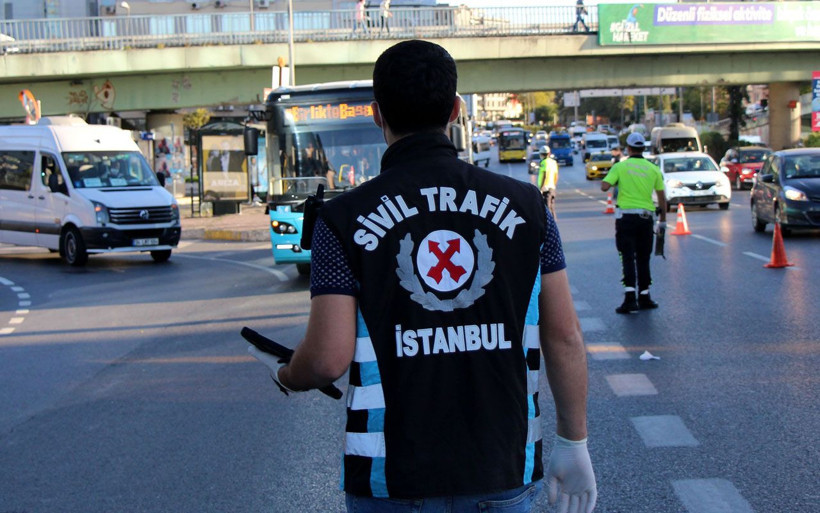 81 ilde aynı anda başladı! İstanbul'da tıka basa yolculuk tam gaz sürüyor - Resim: 1