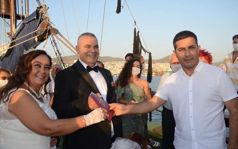 Yaşadıkları aşk 29 yıl ayrı bıraktı Aydın'da çiftin hayalleri gerçek oldu - Resim: 4