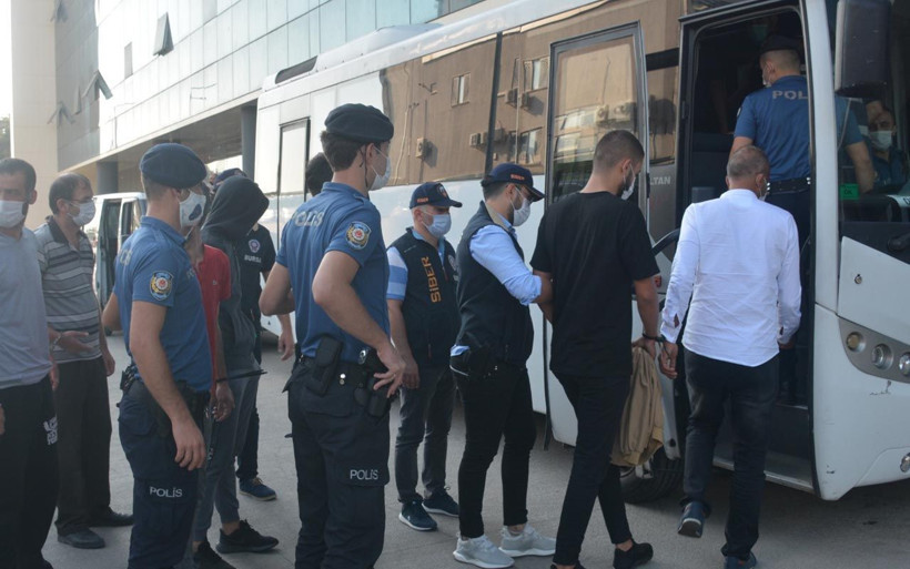 'Sertifikalı jigolo' operasyonu! Jigololuk vaadiyle kandırıp haraca bağladılar - Resim: 2