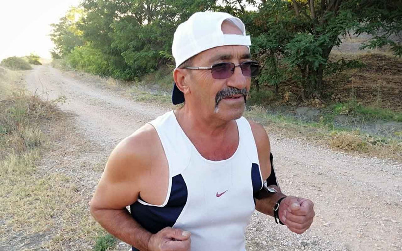Eşine inat harekete geçti Amasya'da 20 yıldır günde 20 kilometre koşuyor - Resim: 3