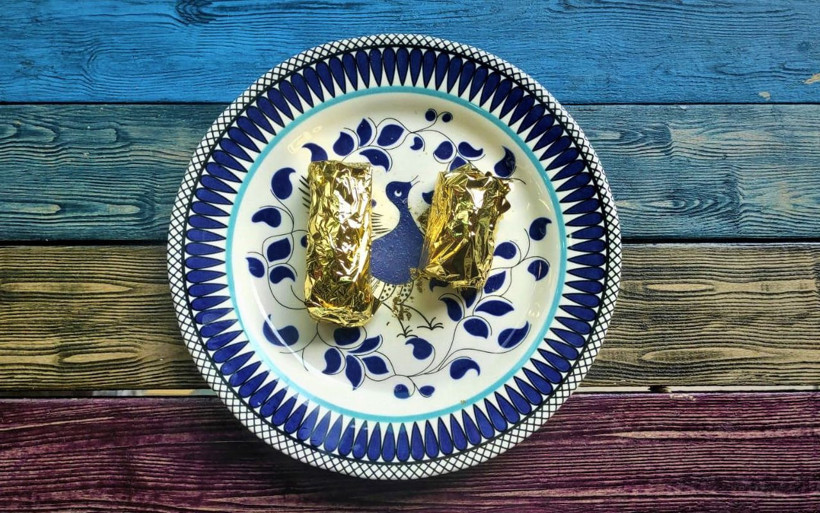 Bursalı baklavacı 24 ayar altın kaplamalı baklava üretti! Dilimi 550 liradan satılıyor - Resim: 1