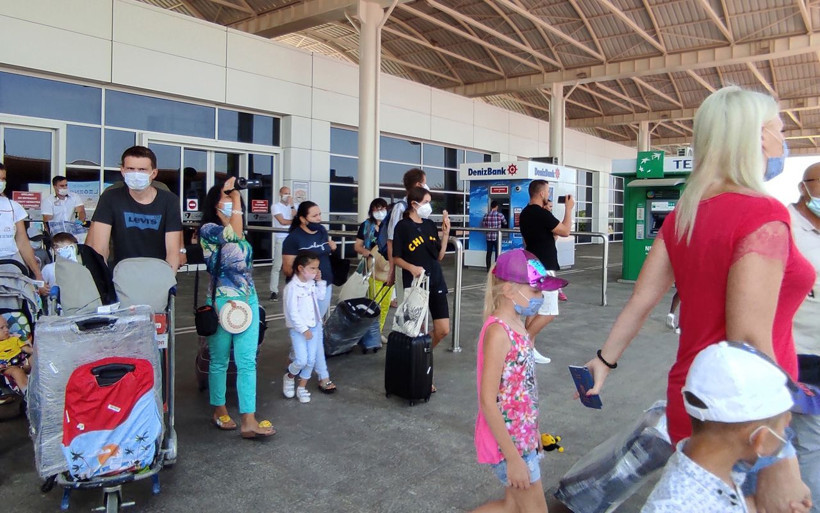 Antalya'ya Rus turist akını Eylül ayı 15 günde bir önceki ayın rekorunu kırdı - Resim: 1