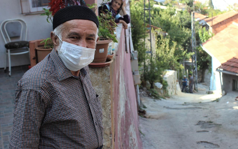 Bursa'da bu mahallede yaşayanlar istese de kilo alamıyor herkes tığ gibi - Resim: 3