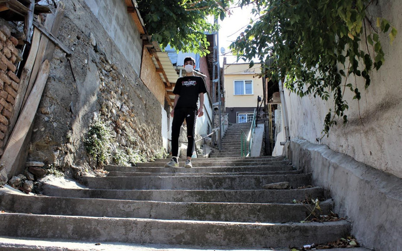 Bursa'da bu mahallede yaşayanlar istese de kilo alamıyor herkes tığ gibi - Resim: 2