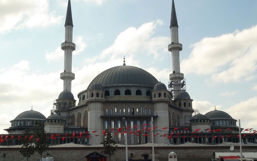 Taksim Camii’nin minareleri tamamen ortaya çıktı son hali böyle görüntülendi - Resim: 4