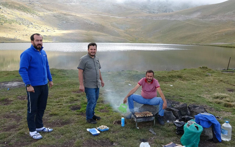 2 bin 740 rakıma insanoğlu gölge düşürdü Trabzon'da utandıran görüntüler - Resim: 3