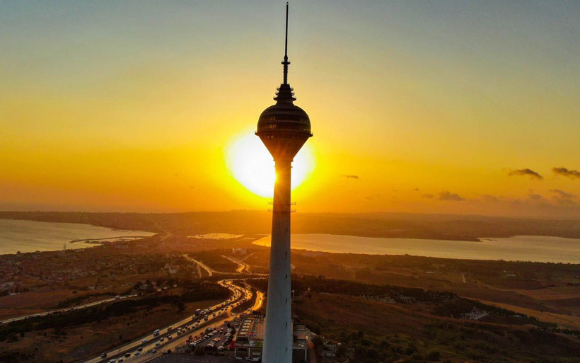 12 yılda yalnızlığın kulesi oldu Avrupa'da dördüncü sırada İstanbul'da akıbetini bekliyor - Resim: 4