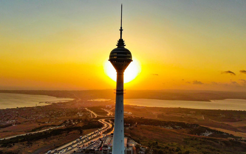 12 yılda yalnızlığın kulesi oldu Avrupa'da dördüncü sırada İstanbul'da akıbetini bekliyor - Resim: 2
