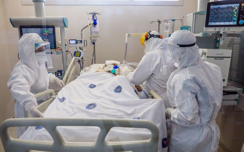 Antalya'da yağmur gibi korona hastası yağıyor! Sağlıkçılar yaprak gibi dökülüyor - Resim: 2