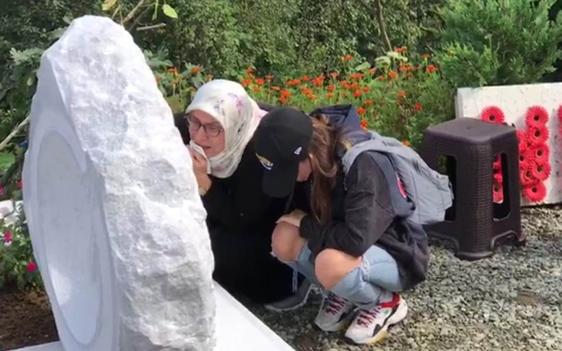 Umudun ve azmin simgesiydi Neslican Tay mezarı başında anıldı - Resim: 1