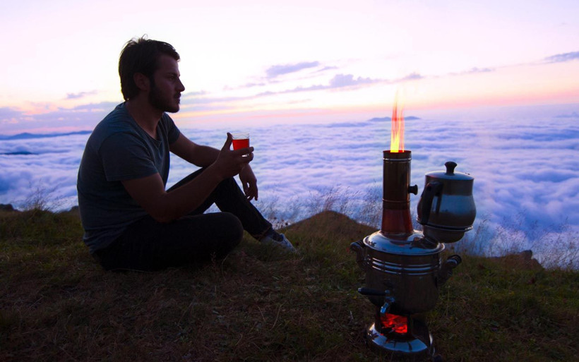 Bulutların üzerinde horon oynuyorlar Trabzon'daki yayla ziyaretçilerini cezbediyor - Resim: 3