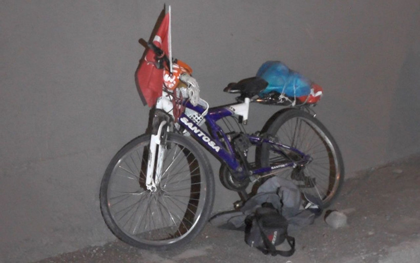 Karabük'te facia! Yaşlı adam bisikletinin üstünde öylece kalakaldı - Resim: 2