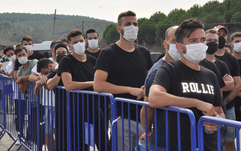 Amatör futbolcular federasyona yürüdü: Biz futbolun gariban insanlarıyız... - Resim: 2