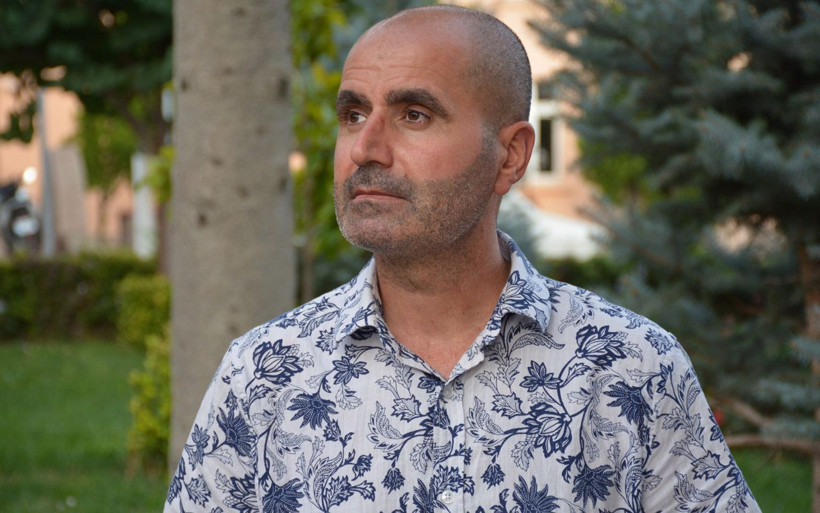 İstanbul'da gülme ve ağlama yetisini kaybeden adam Cem Yılmaz da güldürememiş - Resim: 1