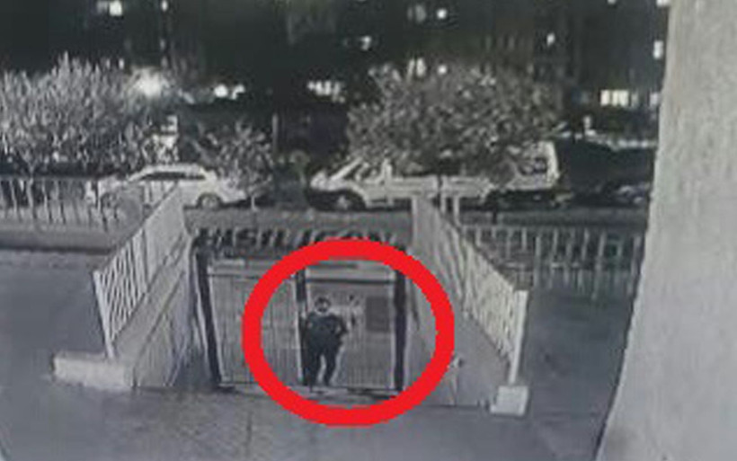 Bursa'da asansörde taciz: Yüzüne dokunduğu kadının kalçasını elledi - Resim: 1