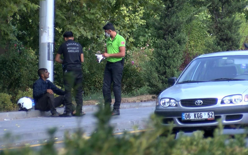 Sürekli aynı yerde bayılıyordu Ankara'da film oyuncularına taş çıkaran 'simitçi' - Resim: 4