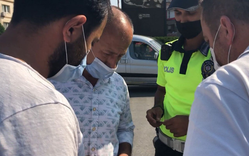 Yalova'da trafik cezasına sinirlenen eski milletvekilinden polise hakaret: Adamlığı öğrenin... - Resim: 4