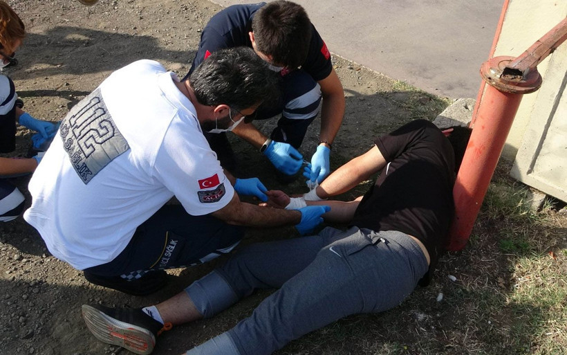 Samsun'da 20 yaşındaki genç yol kenarında bu vaziyette bulundu - Resim: 2