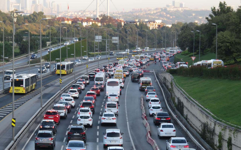 Kademeli mesai uygulamasının başladığı İstanbul'dan ilk görüntüler - Resim: 3