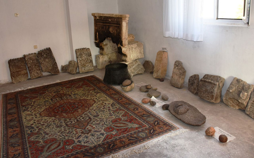 Malatya'da üzerindeki yazıyla dikkat çeken mezar taşı 1300 yıllık ve Göktürklere ait - Resim: 4