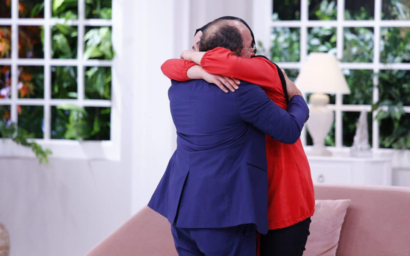 Genç kadın 8 aydır görmediği evlatlarına Esra Erol'da kavuştu - Resim: 3