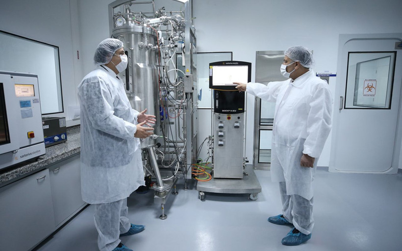 Sağlık Bakanı Koca'dan Cumhurbaşkanına müjde: Yerli aşı insan çalışması safhasına geldi - Resim: 3