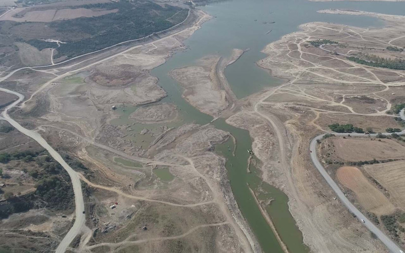 İstanbul'da kuraklık alarmı! Acil eyleme geçilmeli 70-80 günlük su kaldı - Resim: 1
