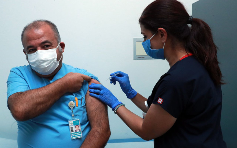 Çin'in geliştirdiği koronavirüs aşısı Ankara Şehir Hastanesi'nde ilk kez uygulandı - Resim: 4