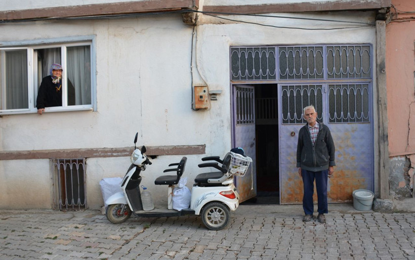 Tokat'ta 'Erdoğan' haberlerinin kupürlerini saklıyor 'doğru ve güçlü olduğu için biriktiriyorum' - Resim: 1