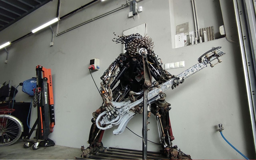 Hurda otomobil parçalarından gitarcı yaptı Düzce'de müşterileri şaşırttı - Resim: 3