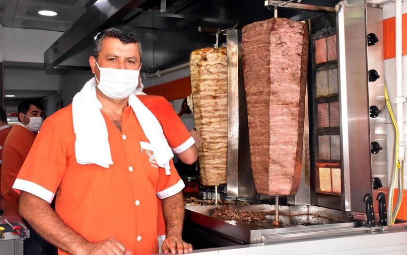 Et dönerde büyük sahtekarlık! İçerisinde etten başka her şey var - Resim: 4