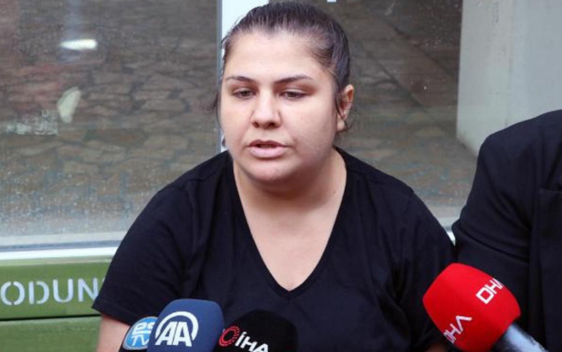 İzmir'de eşi tarafından öldürülen Bihter'in cenazesinde anne yürek yaktı: Sen son ol yavrum... - Resim: 4