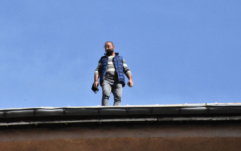 Sivas'ta olayı gören koştu cep telefonuna sarıldı - Resim: 2