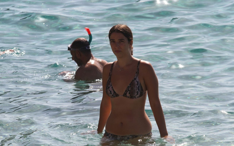 Antalya'nın Alanya ilçesi kışa kendini unutturdu deniz sefası sürüldü - Resim: 2