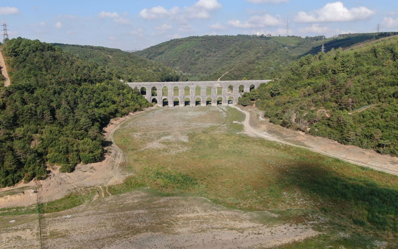 İstanbul'da barajlarda alarm! İki haftalık yağışın faydası olmadı su seviyeleri düştü - Resim: 1