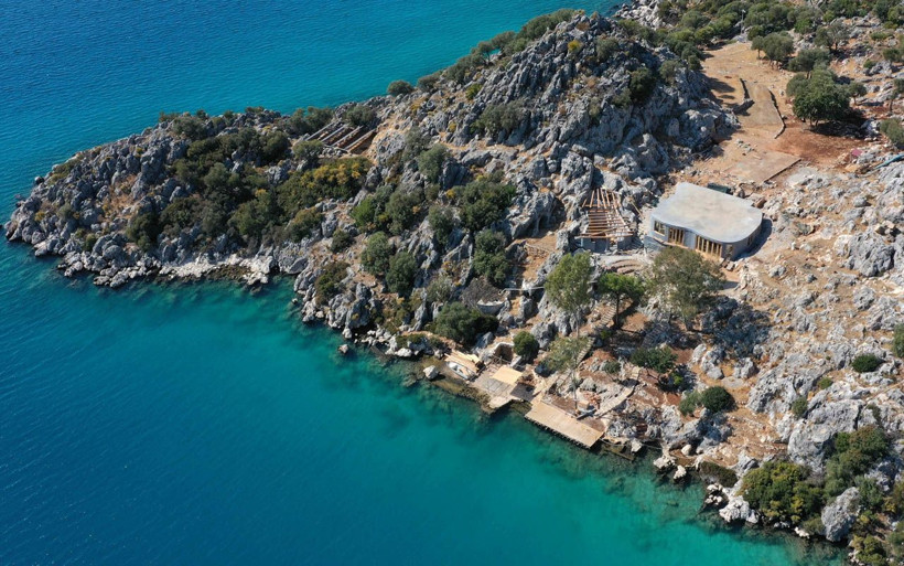 Antalya'da İngiliz'in kaçak villası tepki çekmişti bakanlık harekete geçti - Resim: 1