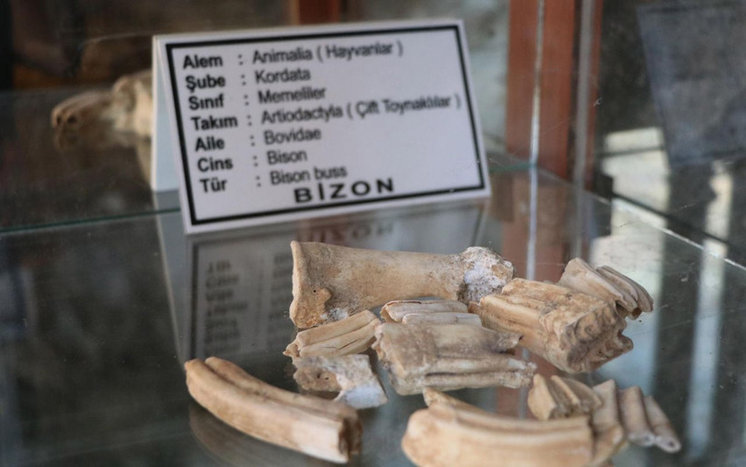 Denizli'de duyan bu mağaraya koşuyor! Saçı olmayanların inandığı 'kel çoban' efsanesi - Resim: 3