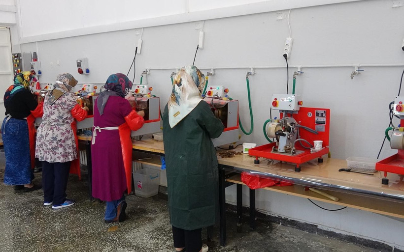 Bu taşın fiyatı altınla yarışıyor! Dünyada sadece Tokat Zile'de bulunuyor - Resim: 3