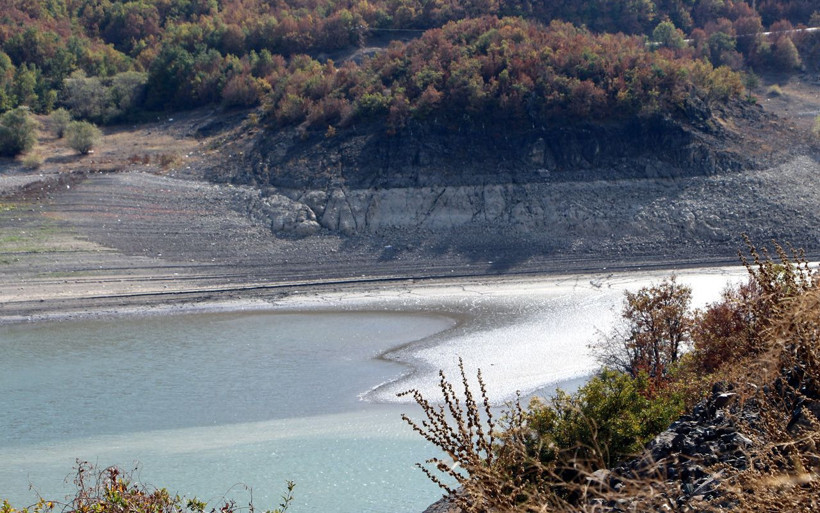 Tokat'ta sular çekilince ortaya çıktı! Önceden tekne ile gidiliyordu - Resim: 4