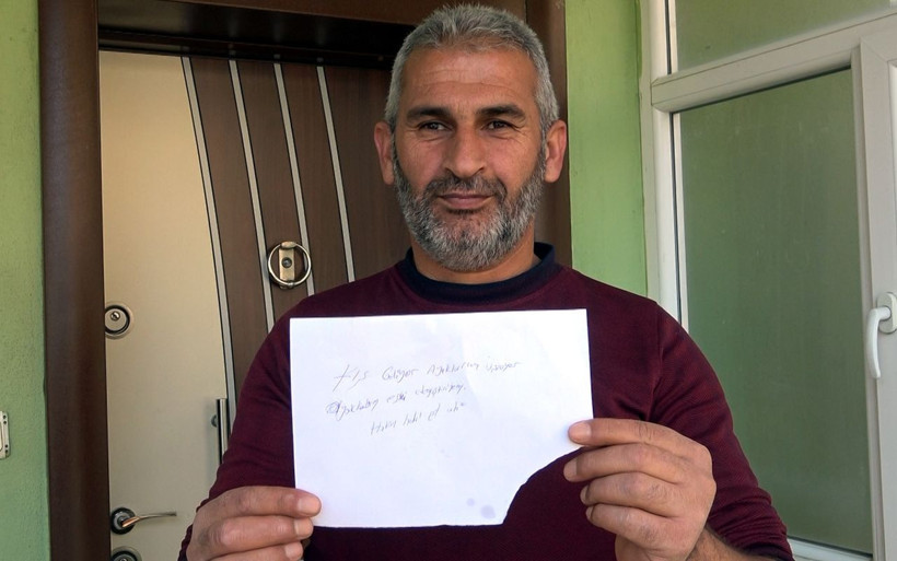 Van'da işe giderken şok oldu! Kış için aldığı ayakkabının yerinde not buldu kızamadı - Resim: 4