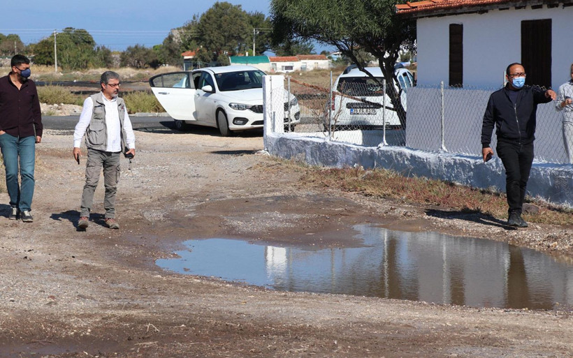 İzmir depreminin ardından yerin altından sıcak su ve gaz çıkıyor - Resim: 4
