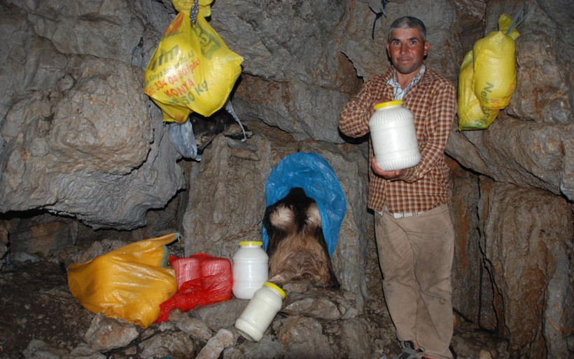 Antalya'da müşteriye özel üretiliyor! 40 metre derindeki soğuk havada bekletiliyor - Resim: 4
