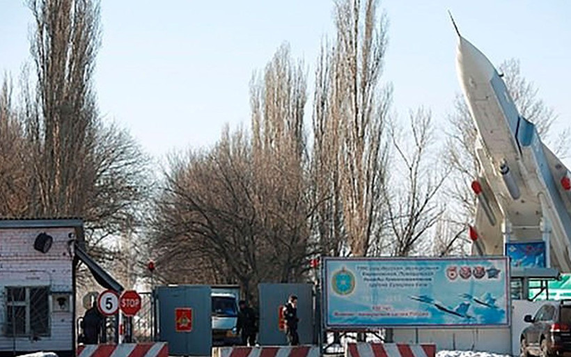 Rusya'da askeri üste subaydan katliam! Binbaşı ve 2 askeri öldürdü - Resim: 4