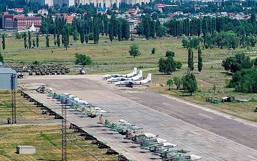 Rusya'da askeri üste subaydan katliam! Binbaşı ve 2 askeri öldürdü - Resim: 1