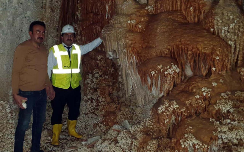 Yozgat'ta inşaat kazısında bulunan yeraltı mağarası şaşırttı! Korumaya alındı - Resim: 1
