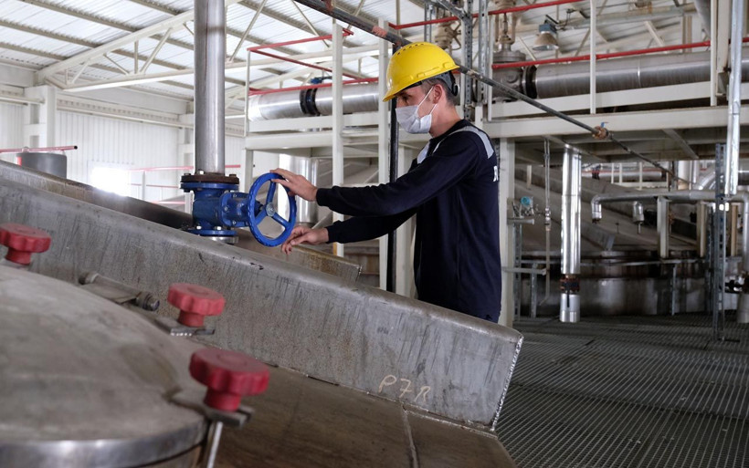 Konya'da şeker pancarından etil alkol elde ediliyor! Yurt dışına çıkacak dövize engel oluyor - Resim: 3