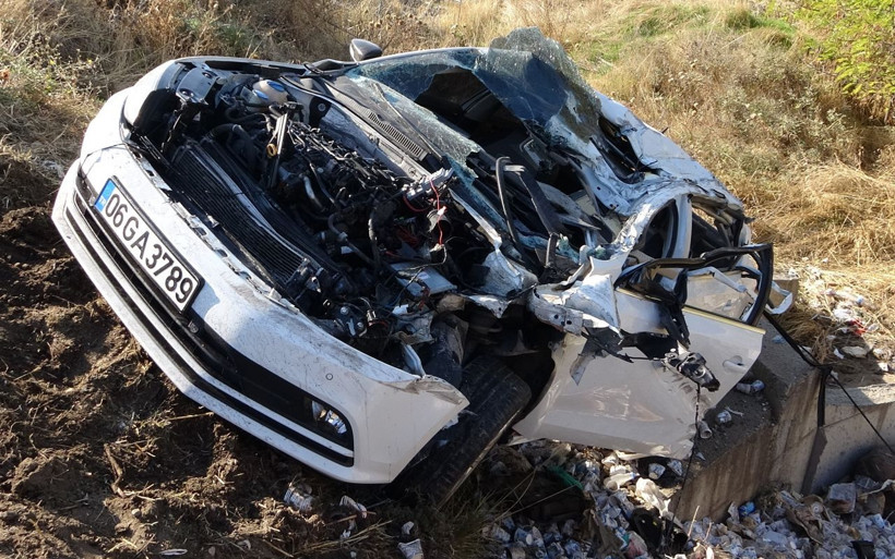 Adıyaman'da TIR'ın yaptığı dönüş manevrasında 1 kişi öldü 4 kişi yaralandı - Resim: 2