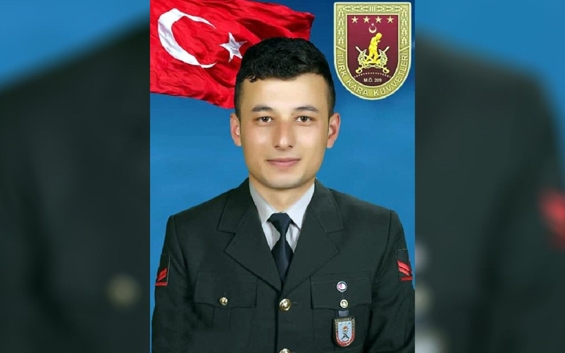 Hakkari şehidi Uzman Çavuş Abdurrahman Topuksuz Osmaniye'de ebediyete uğurlandı - Resim: 1